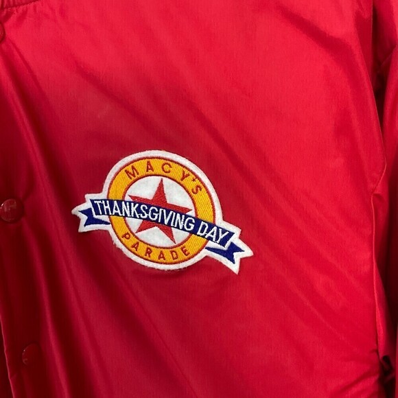 Macys Thanksgiving Day Parade Red Jacket Performance Team Bomber Coat Sz M R1 - Picture 5 of 11